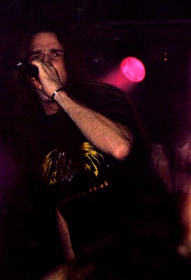 020303_01dp_01