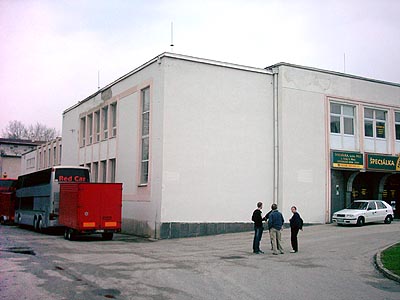 040404_pko_front2