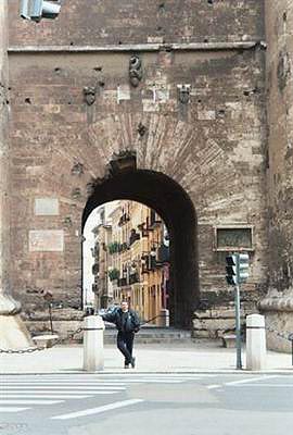 040416_val_quart