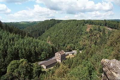 camping_09_summer_old_stonefactory