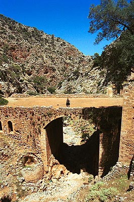 _crete310501_11_katholiko_monastery