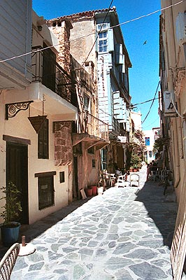 crete020601_04_chania