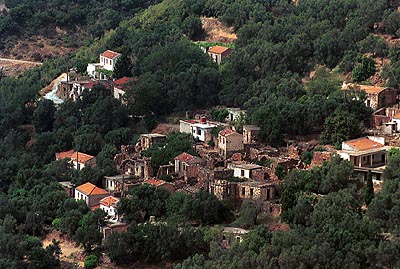crete040601_32_ghostvillage_near_sfinari
