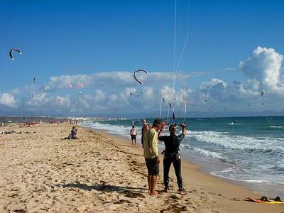 spain230902_06_flysurfing_lances