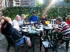 Click here to see the picture (terhorst240803_90_bbq_frontyard.jpg)