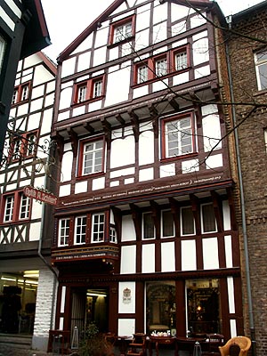 bam310104_07_badmuenstereifel