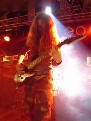 bam310104_41_strangehorizon_noethenrocknacht