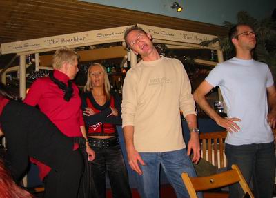 hoeve_de_aar121104_11_petra_moniek_harold_cyril